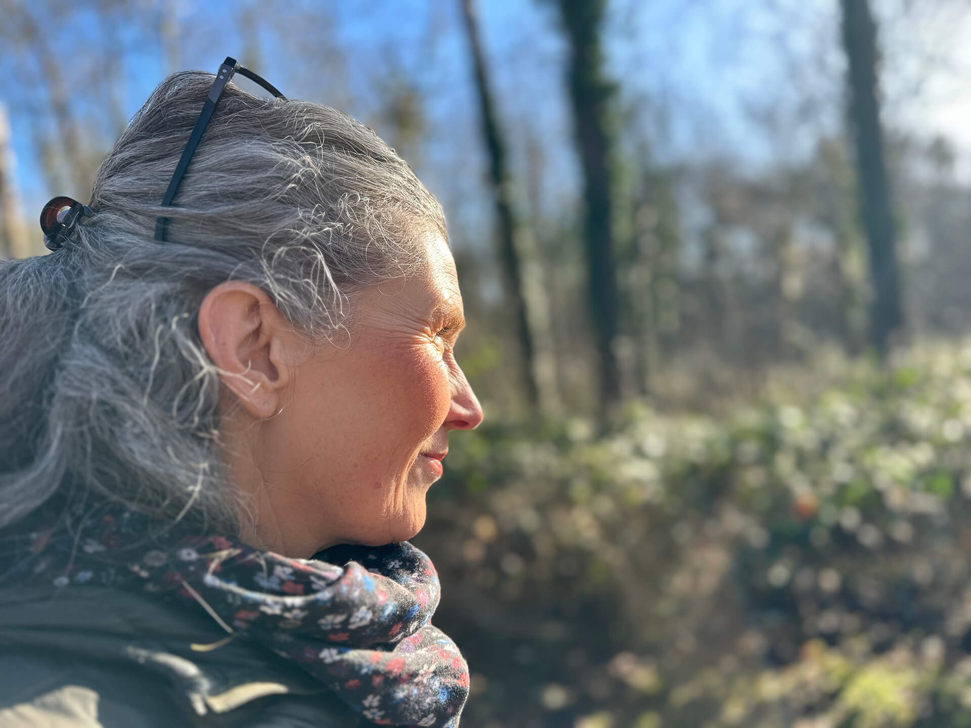 Anne Nilges – Zeichen-Spaziergang im Wald